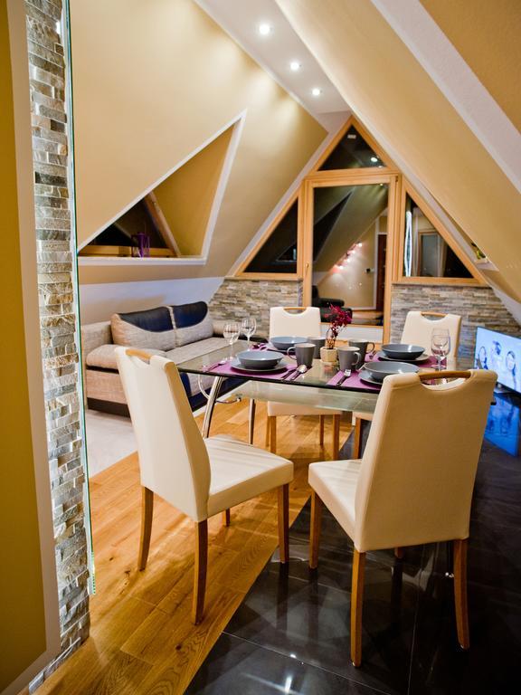 Apartamenty Toporowa Cyrhla Закопане Стая снимка