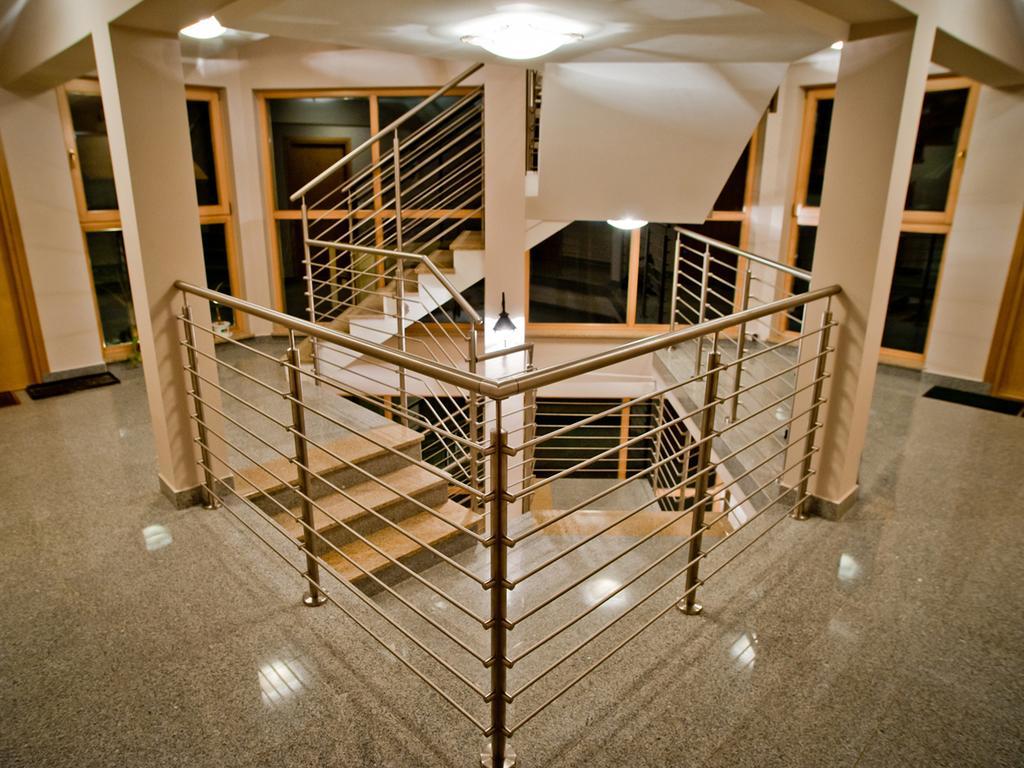 Apartamenty Toporowa Cyrhla Закопане Стая снимка